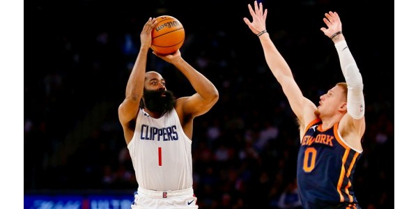 Debi Jamesa Hardena u Los Angeles Clippersima završio je neuspjehom